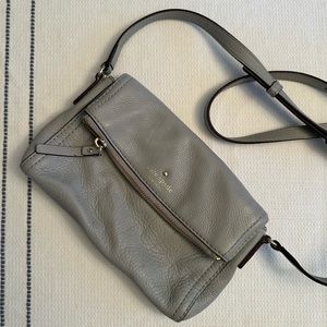 Kate spade small Carson crossbody - gray